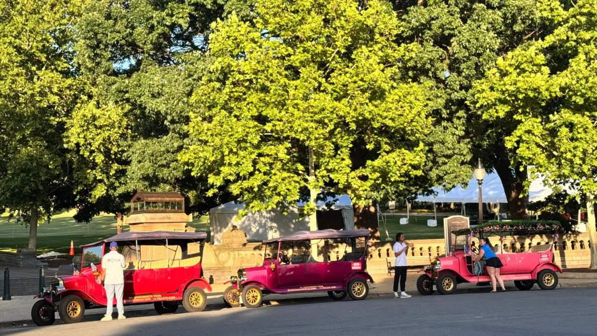 Electric Vehicle Tours