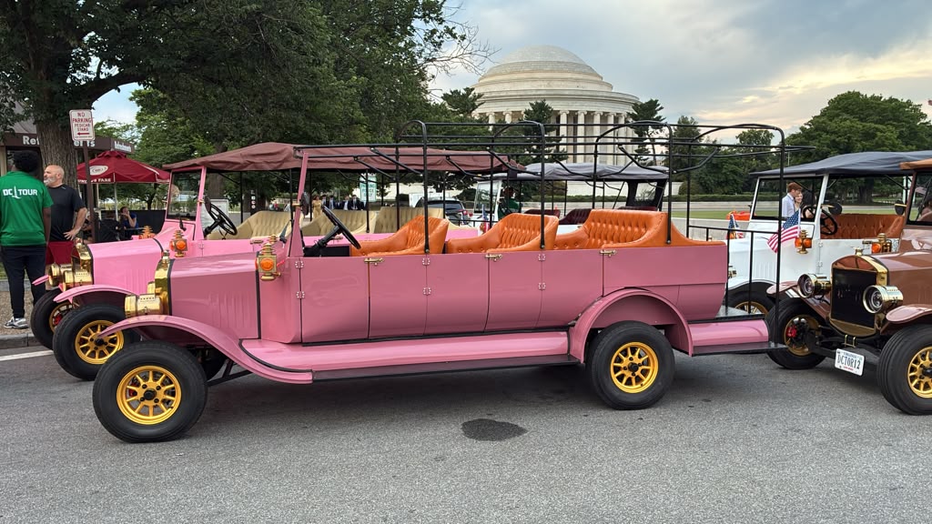 10 Seater Private Luxury Tour